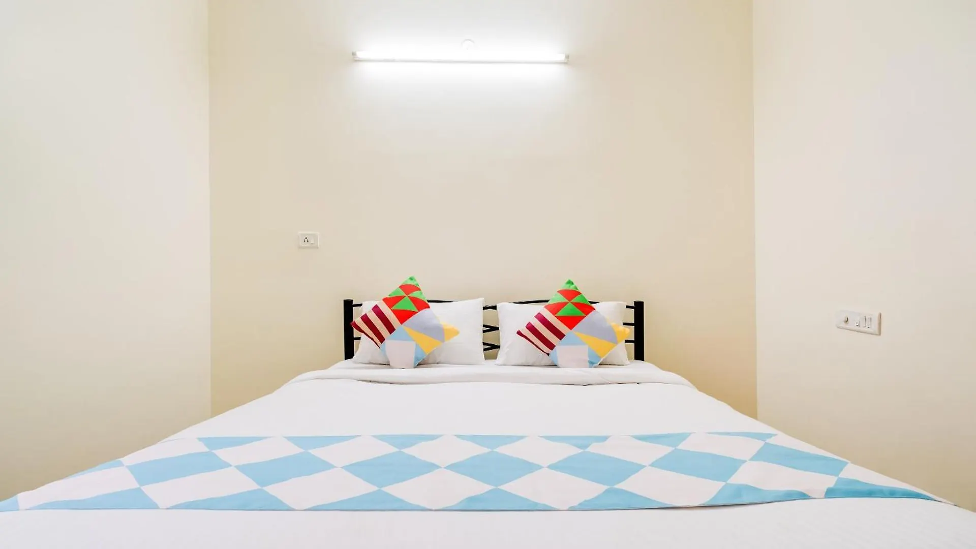Hotel O Aashniya Homes Elur 0*,  India