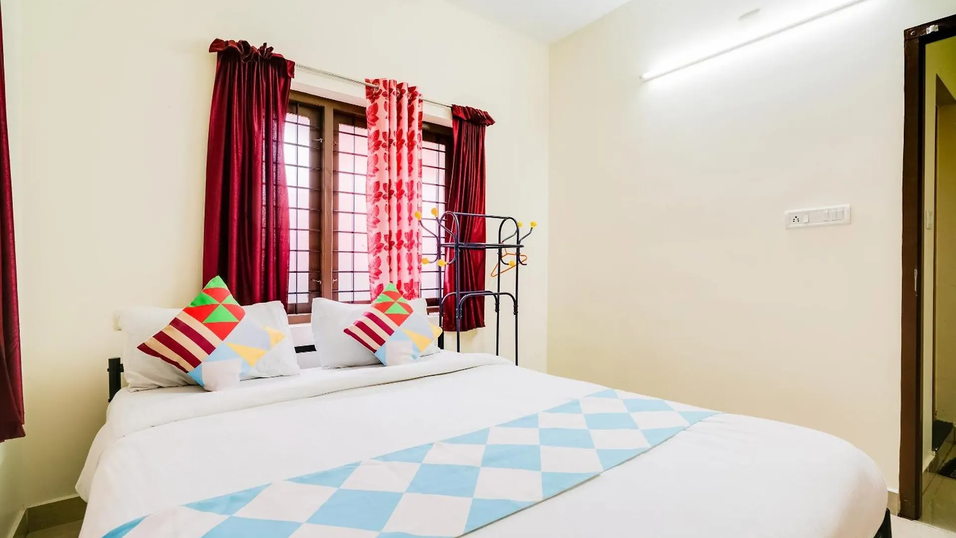 Hotel O Aashniya Homes Elur 0*,  India
