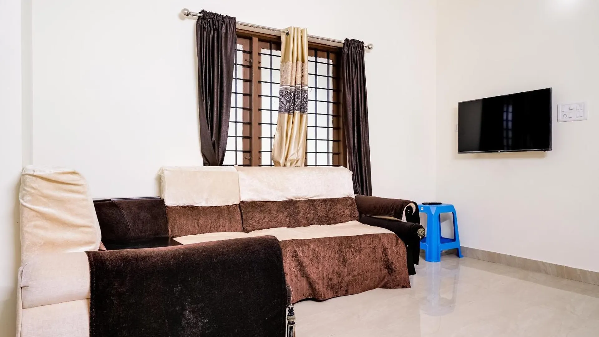 Hotel O Aashniya Homes Elūr